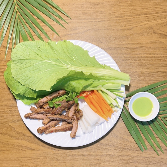 Bò Cuốn Cải Xanh